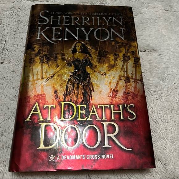 🌴At Death’s Door by Sherrilyn Kenyon Hardcover Book - Picture 1 of 4